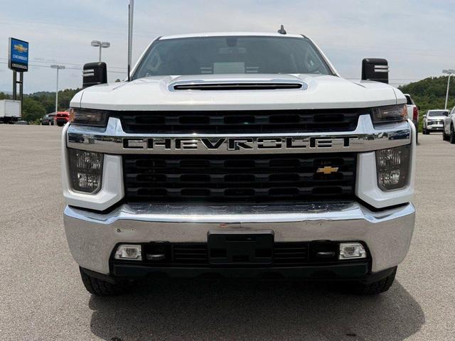 Photo of 2022 Summit White Chevrolet Silverado 2500