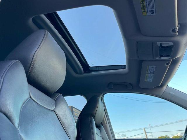 Photo of 2014 Graphite Luster Metallic Acura MDX