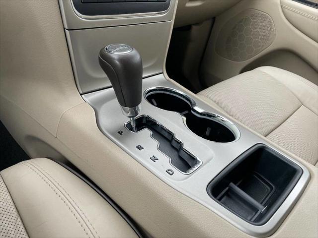 Photo of 2012 Deep Cherry Red Crystal Pearl Jeep Grand Cherokee