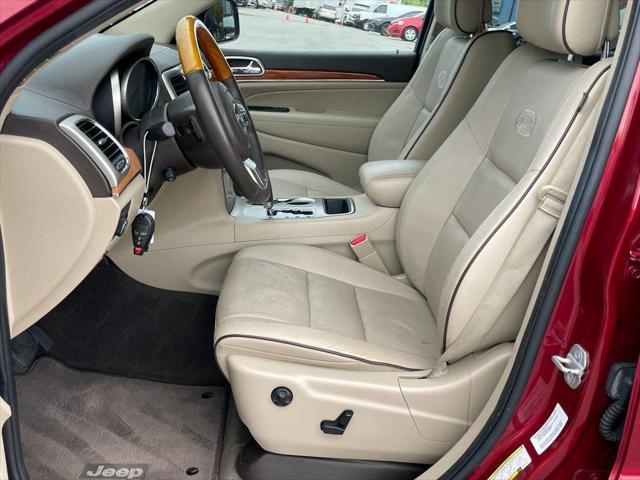 Photo of 2012 Deep Cherry Red Crystal Pearl Jeep Grand Cherokee