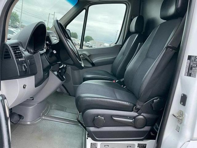 Photo of 2016 Arctic White Mercedes-Benz Sprinter 3500