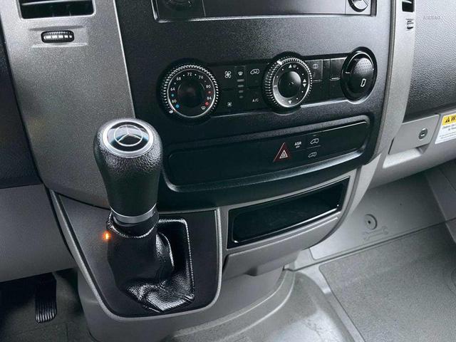 Photo of 2016 Arctic White Mercedes-Benz Sprinter 3500