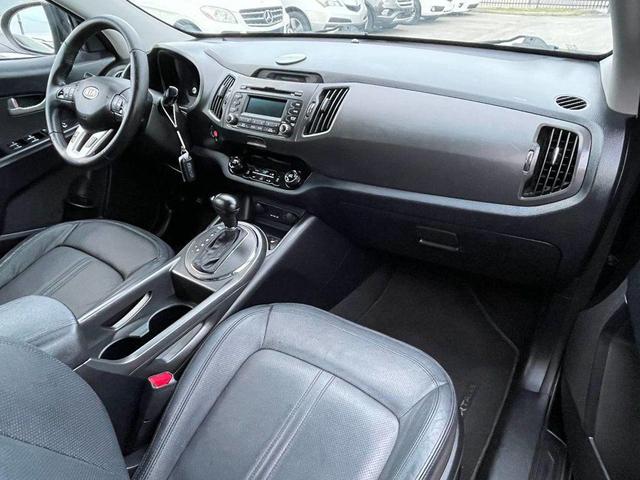Photo of 2011 Black Kia Sportage