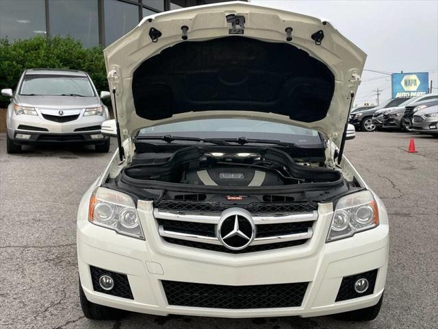 Photo of 2011 Arctic White Mercedes-Benz GLK-Class