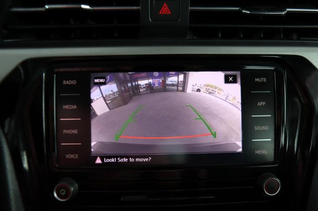 Photo of 2020 Platinum Gray Metallic Volkswagen Passat