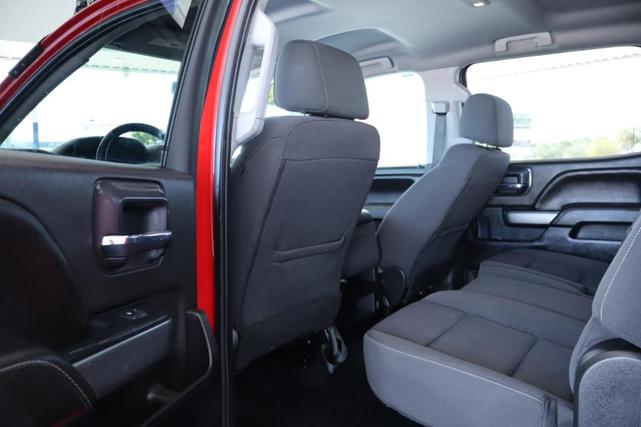 Photo of 2018 Red Chevrolet Silverado 1500