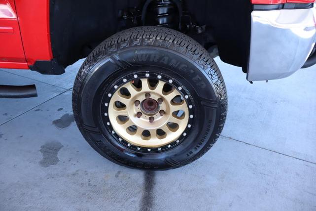 Photo of 2018 Red Chevrolet Silverado 1500