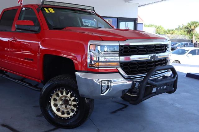 Photo of 2018 Red Chevrolet Silverado 1500