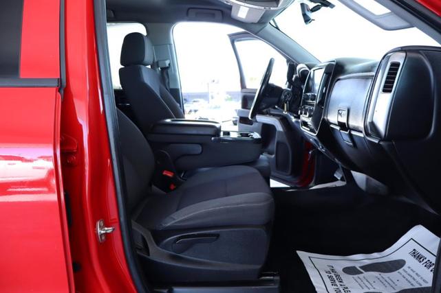 Photo of 2018 Red Chevrolet Silverado 1500