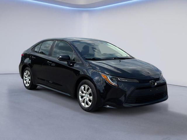 Photo of 2024 Midnight Black Metallic Toyota Corolla