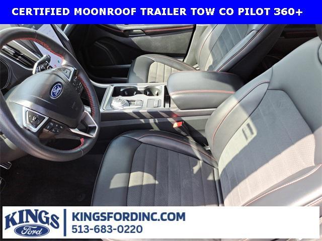 Photo of 2024 Black Metallic Ford Edge