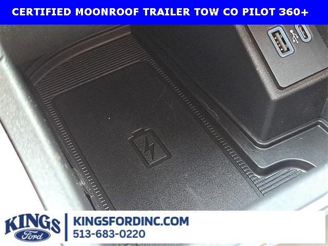 Photo of 2024 Black Metallic Ford Edge