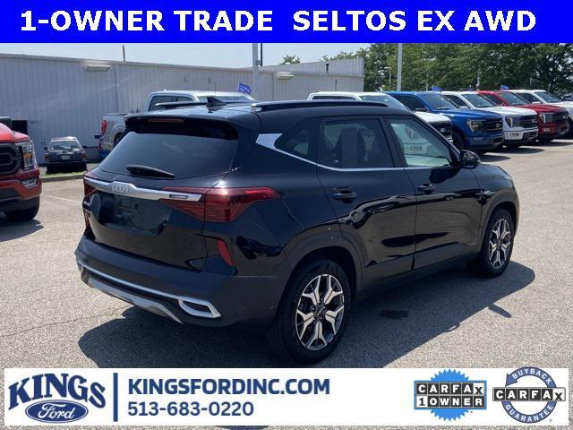 Photo of 2022 Cherry Black Kia Seltos