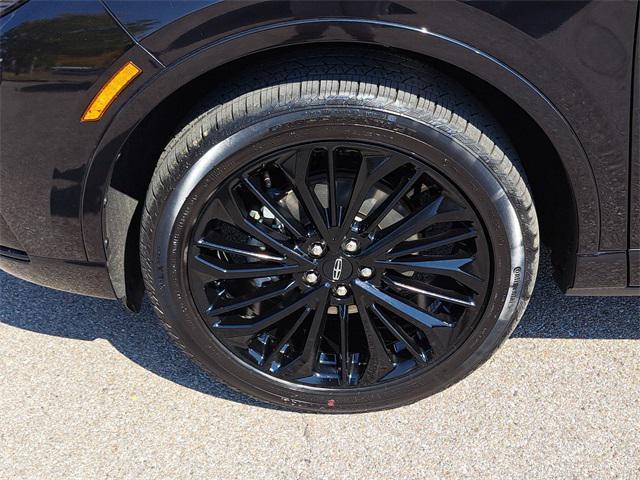 Photo of 2024 Infinite Black Metallic Clearcoat Lincoln Corsair