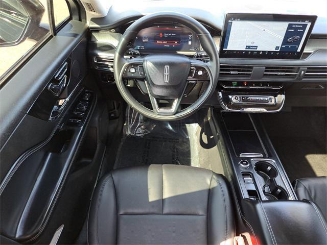Photo of 2024 Infinite Black Metallic Clearcoat Lincoln Corsair