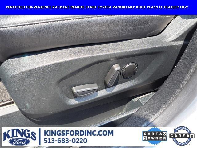 Photo of 2022 Iconic Silver Metallic Ford Edge