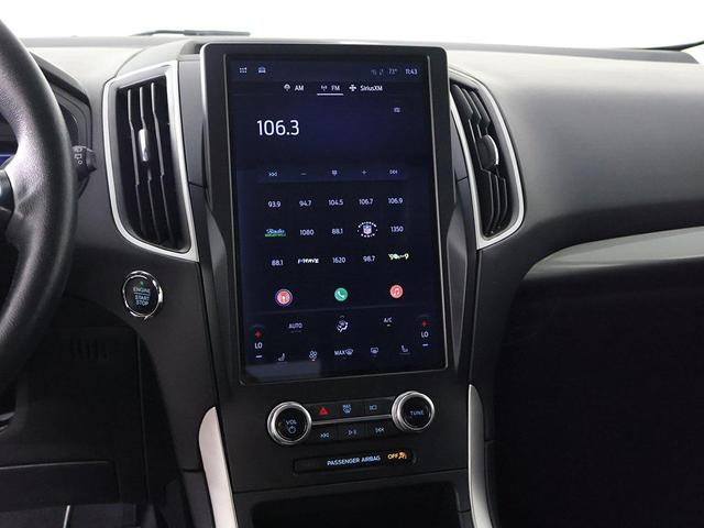 Photo of 2024 Oxford White Ford Edge