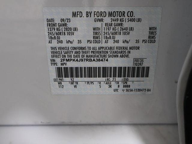 Photo of 2024 Oxford White Ford Edge
