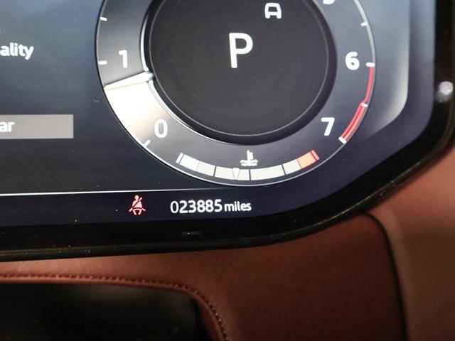 Photo of 2023 Gray Land Rover Range Rover Sport