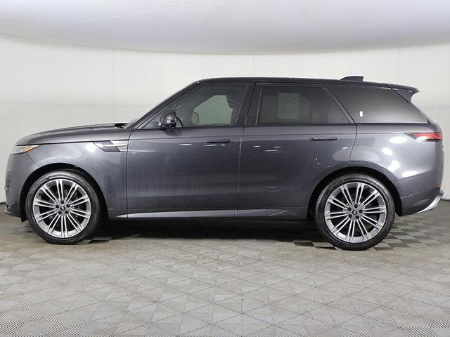 Photo of 2023 Gray Land Rover Range Rover Sport