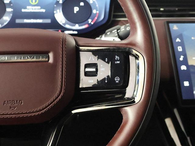 Photo of 2023 Gray Land Rover Range Rover Sport