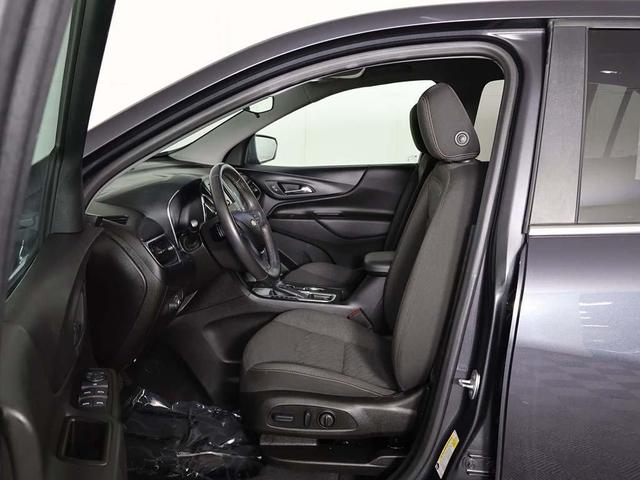 Photo of 2022 Iron Gray Metallic Chevrolet Equinox