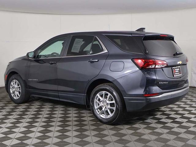 Photo of 2022 Iron Gray Metallic Chevrolet Equinox