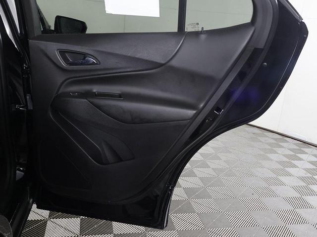 Photo of 2022 Mosaic Black Metallic Chevrolet Equinox