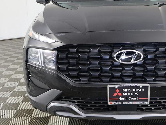 Photo of 2023 Twilight Black Hyundai SANTA FE