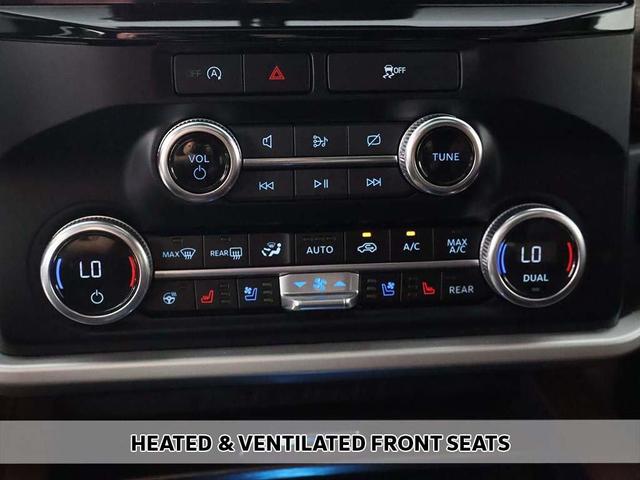 Photo of 2024 Black Metallic Ford Expedition Max