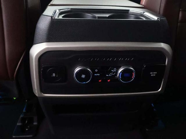 Photo of 2024 Black Metallic Ford Expedition Max