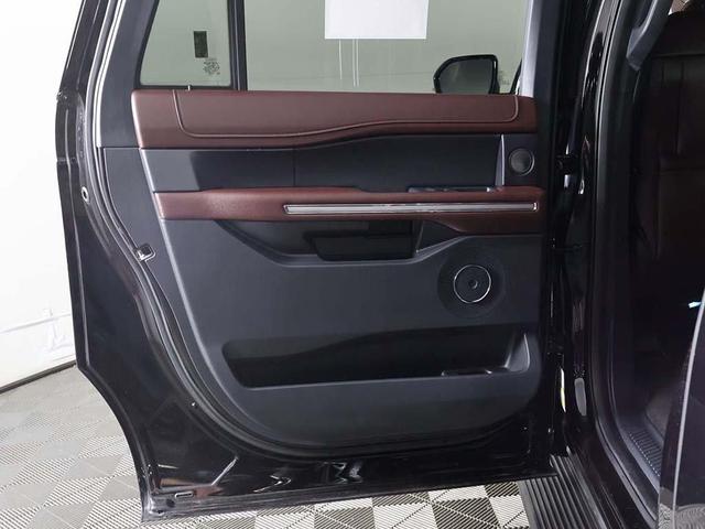 Photo of 2024 Black Metallic Ford Expedition Max