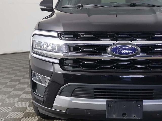 Photo of 2024 Black Metallic Ford Expedition Max