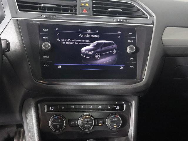 Photo of 2021 Deep Black Volkswagen Tiguan