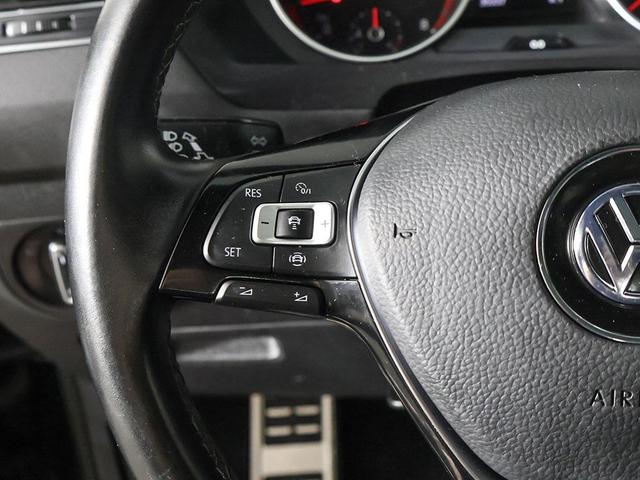 Photo of 2021 Deep Black Volkswagen Tiguan