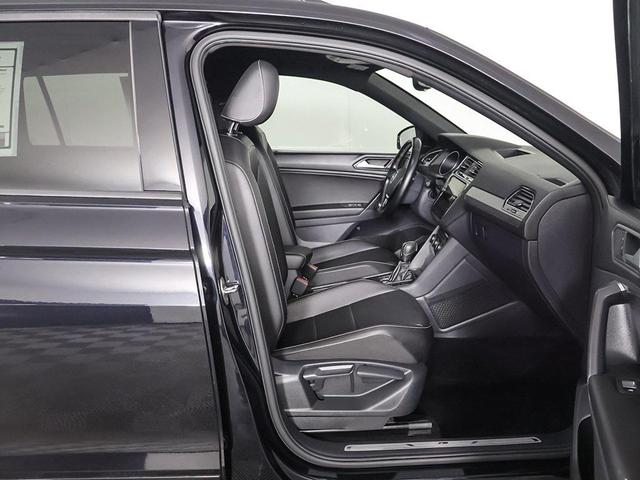 Photo of 2021 Deep Black Volkswagen Tiguan