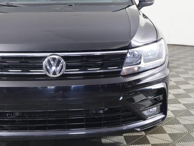 Photo of 2021 Deep Black Volkswagen Tiguan