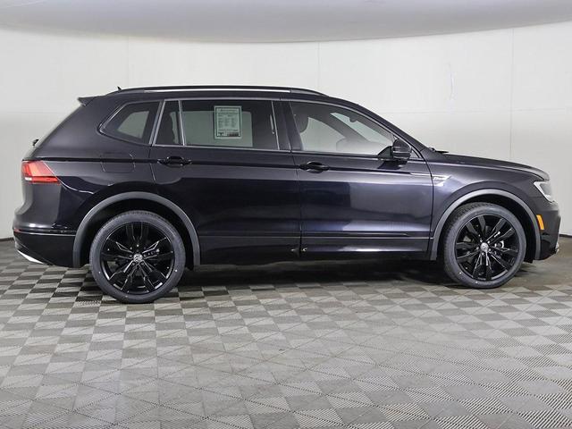 Photo of 2021 Deep Black Volkswagen Tiguan