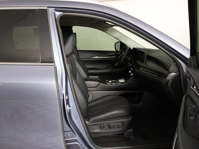 Photo of 2023 Blue INFINITI QX60