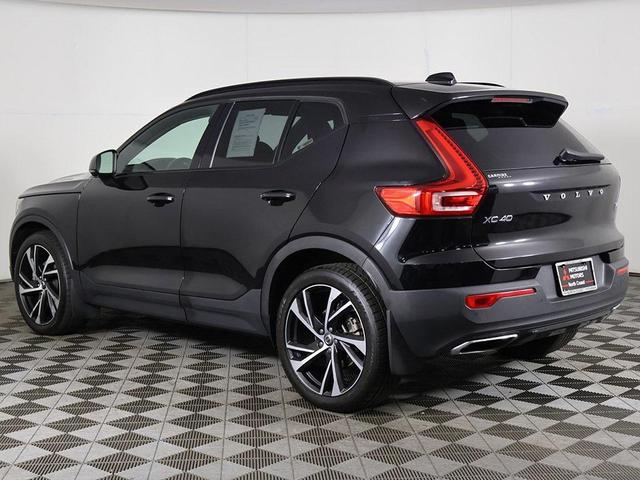 Photo of 2020 Onyx Black Metallic Volvo XC40