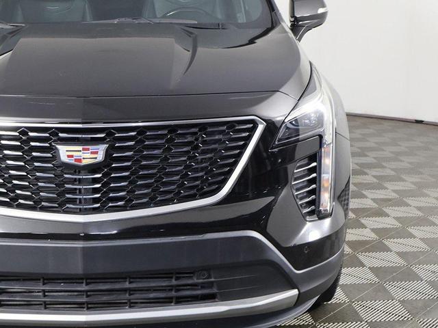 Photo of 2022 Stellar Black Metallic Cadillac XT4