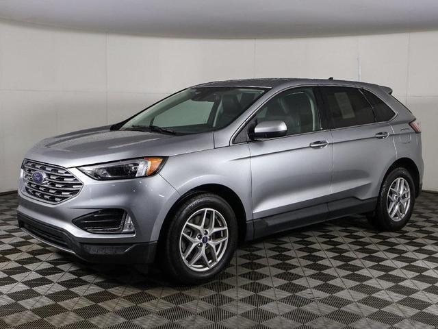 Photo of 2022 Iconic Silver Metallic Ford Edge