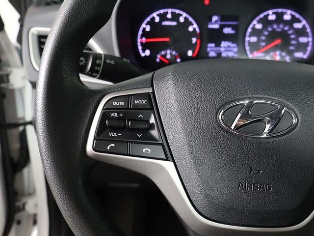 Photo of 2021 Frost White Pearl Hyundai Accent
