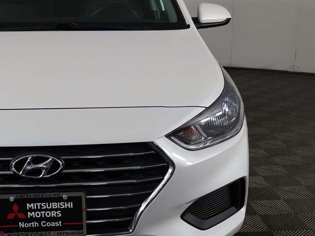 Photo of 2021 Frost White Pearl Hyundai Accent