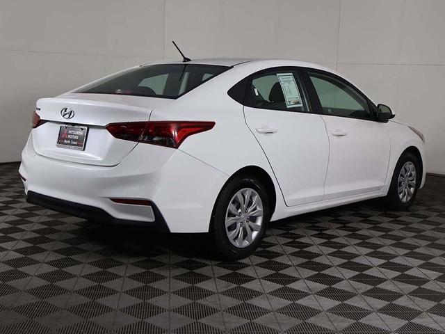 Photo of 2021 Frost White Pearl Hyundai Accent