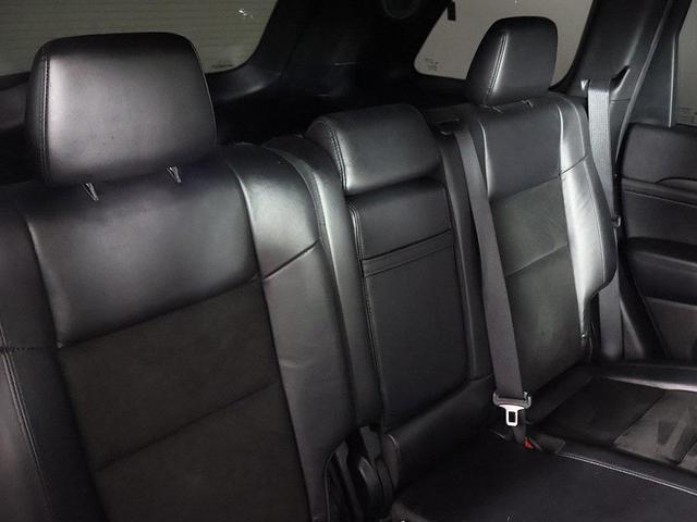 Photo of 2019 Diamond Black Crystal Pearlcoat Jeep Grand Cherokee