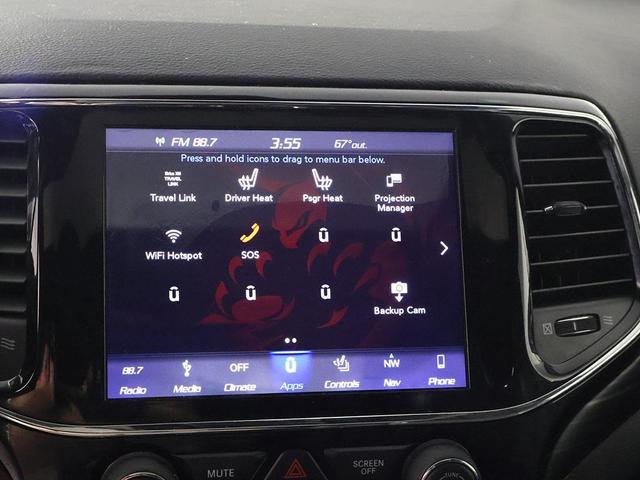 Photo of 2019 Diamond Black Crystal Pearlcoat Jeep Grand Cherokee