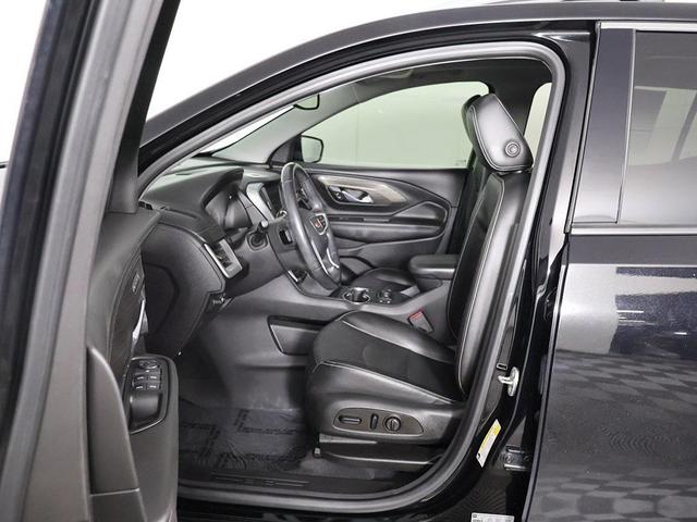 Photo of 2022 Ebony Twilight Metallic GMC Terrain