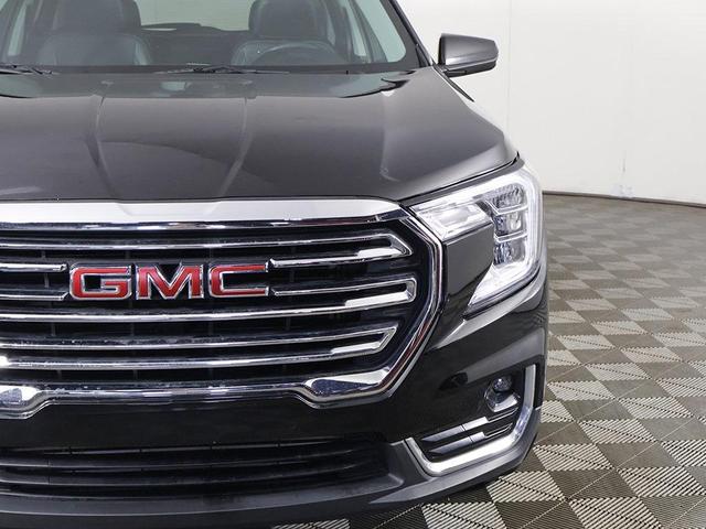 Photo of 2022 Ebony Twilight Metallic GMC Terrain