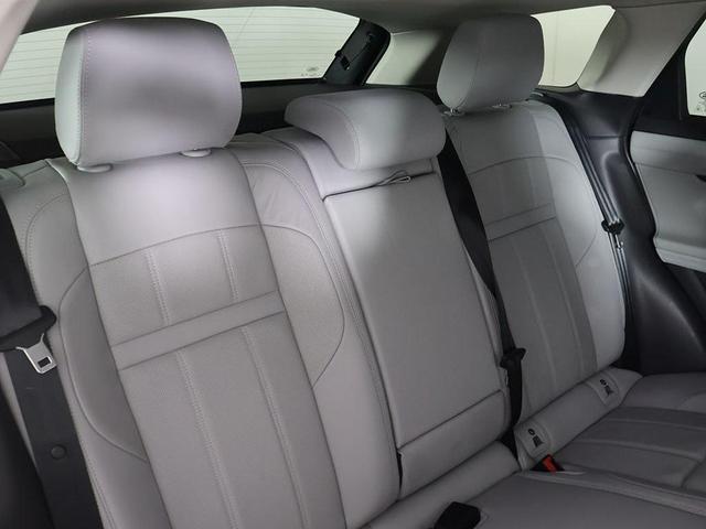 Photo of 2022 Gray Land Rover Range Rover Evoque